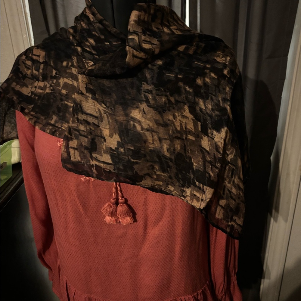 Chic Multicolor Patterned Scarf - Picture 12 of 13